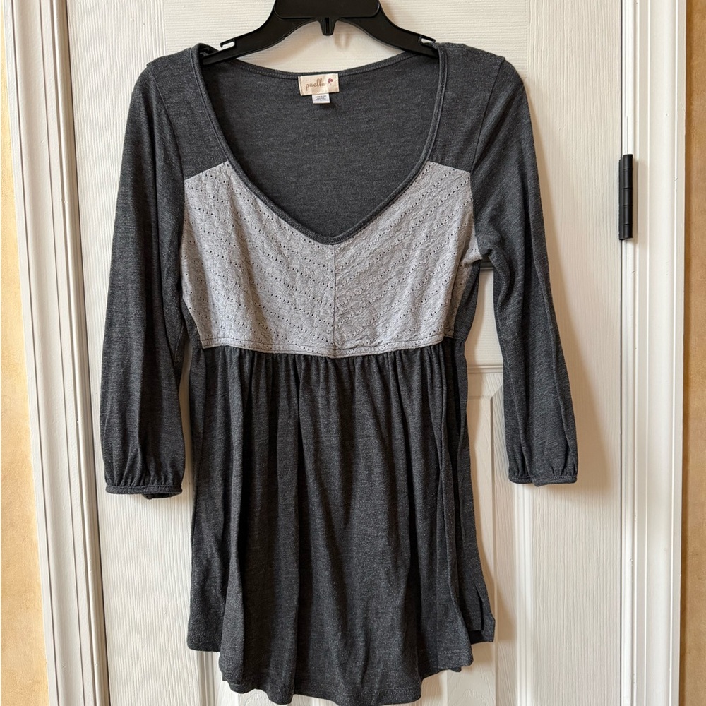 Puella Charcoal and Light Gray v neck baby doll shirt large Anthropologie